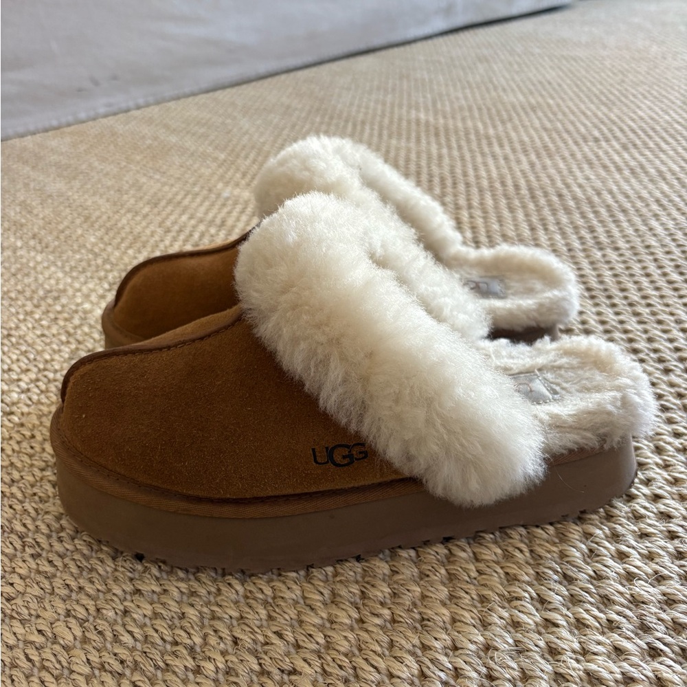 UGG Disquette Slippers